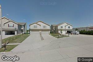 2824 Gill St, Bloomington, IL 61704