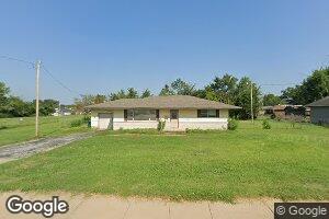 2719 1/2 Connecticut Ave, Joplin, MO 64804