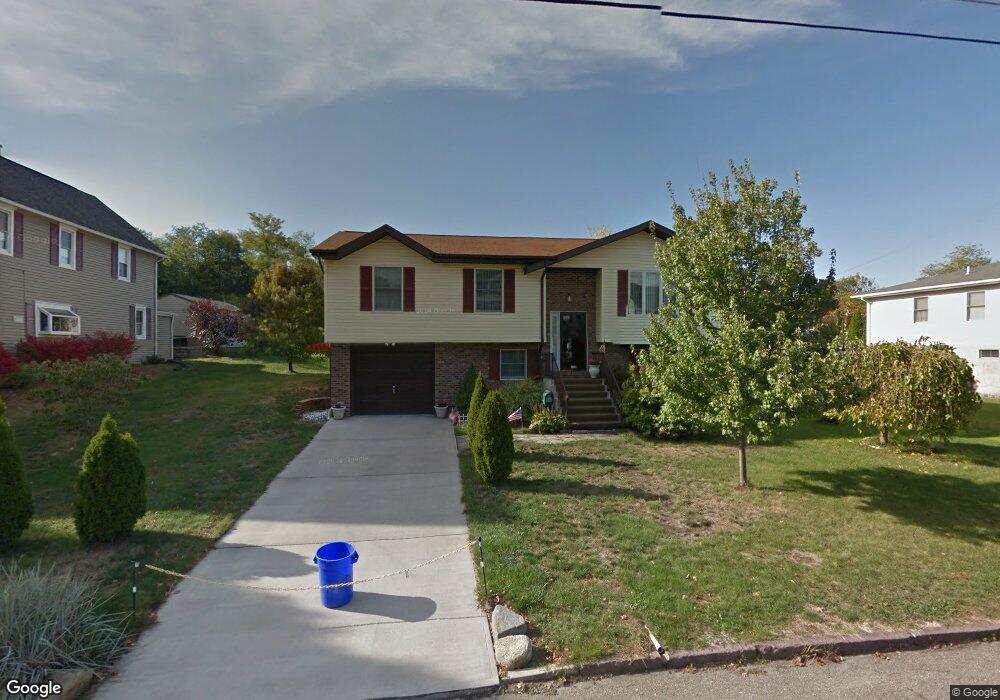 139 Brown St, Hanover Township, PA 18706 - photo 1