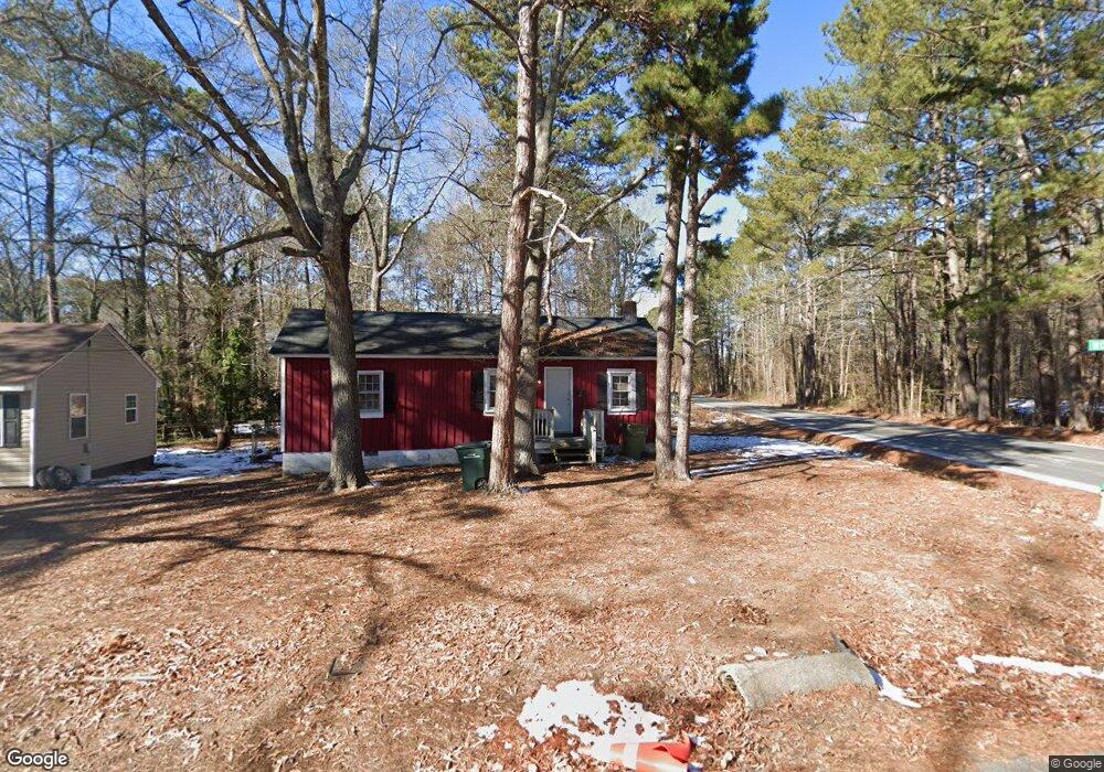 1101 Woodlawn St, Roanoke Rapids, NC 27870 - photo 1