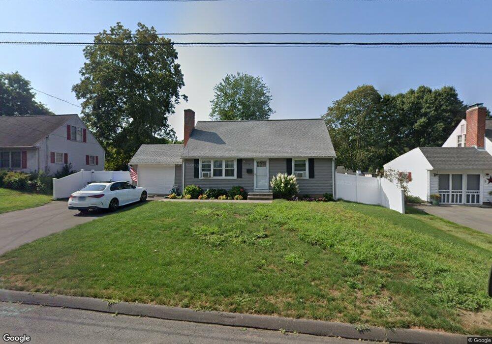 37 Gordon Ave, Enfield, CT 06082 - photo 1