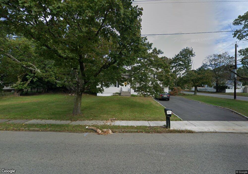 1539 Ratzer Rd, Wayne, NJ 07470 - photo 1