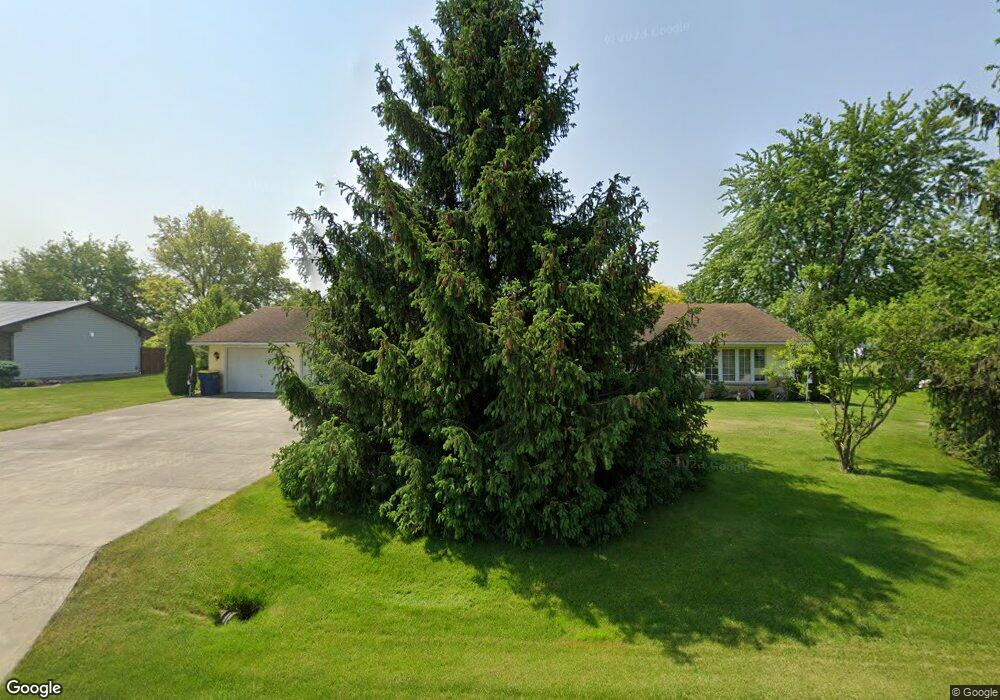 425 Bittersweet Ln, Ossian, IN 46777 - photo 1