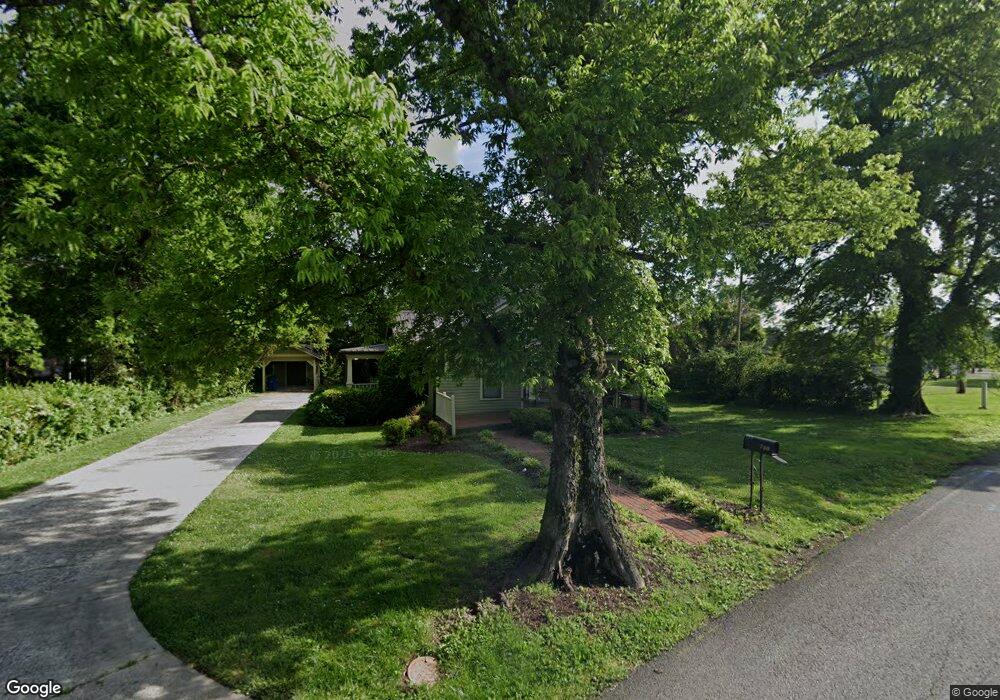 612 Whitthorne St, Shelbyville, TN 37160 - photo 1