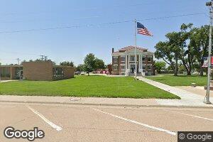 212 W M St, Leoti, KS 67861