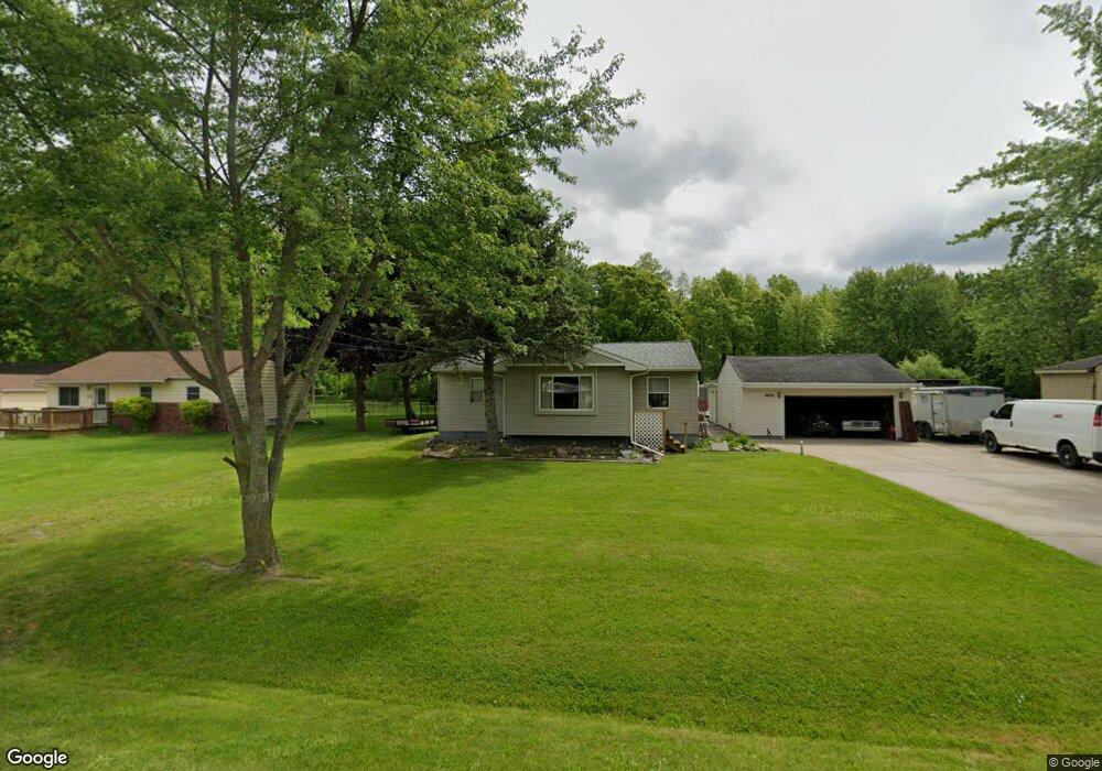 4470 Tillie Dr, Flint, MI 48504 - photo 1