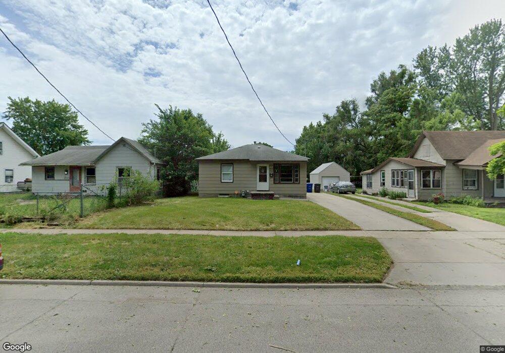 2533 Maple St, Des Moines, IA 50317 - photo 1