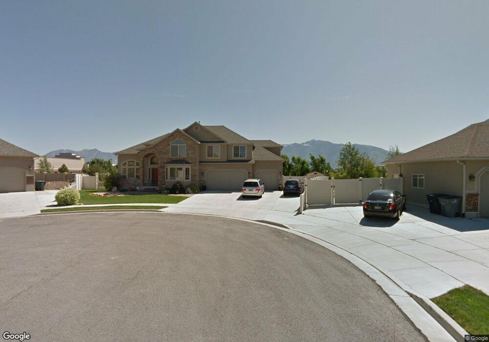 10491 Crest Haven Ct, South Jordan, UT 84095 - photo 1