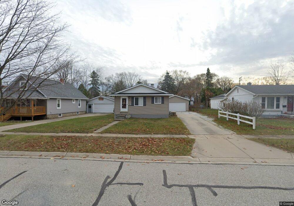 2820 Peavey St, Port Huron, MI 48060 - photo 1
