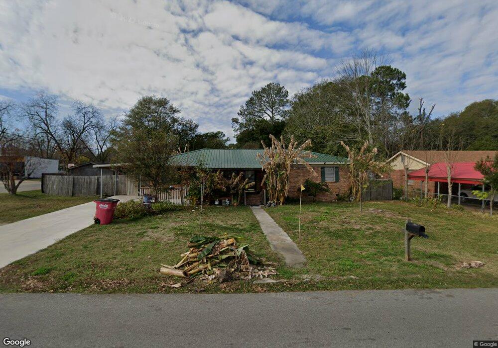 802 Pineview Ave, Tifton, GA 31794 - photo 1