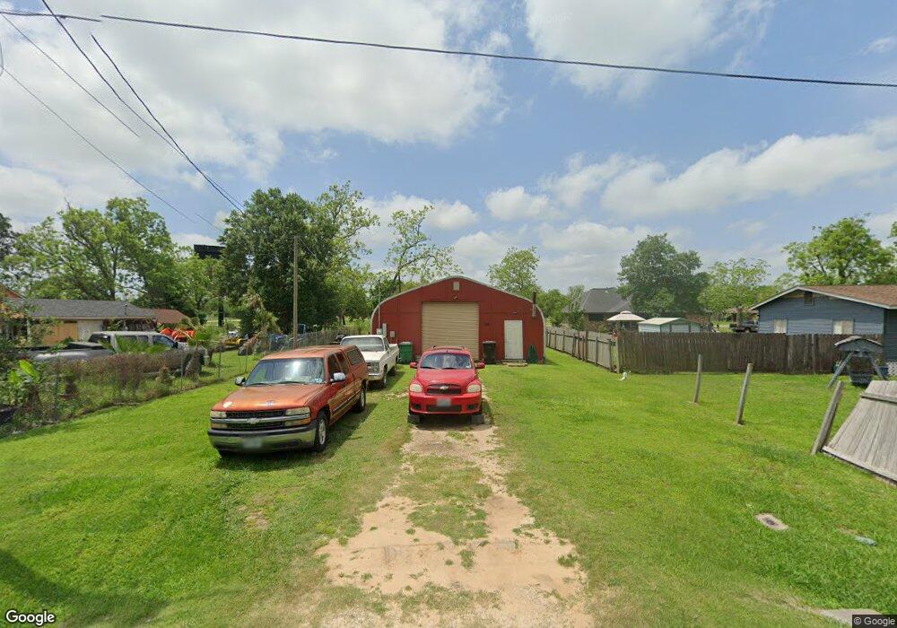416 W Camp St, Brazoria, TX 77422 - photo 1