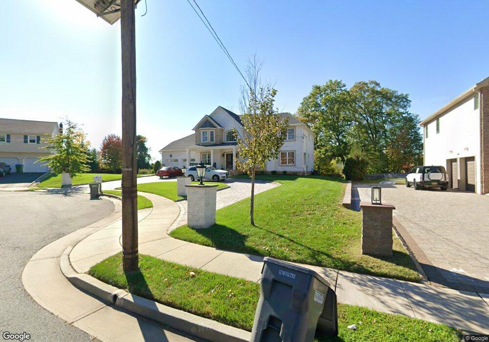 25 Hilltop Rd, Edison, NJ 08820 - photo 1