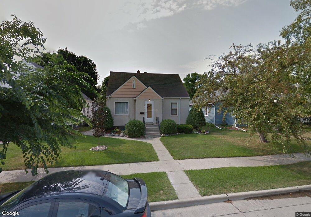 444 14th Ave S, Fargo, ND 58103 - photo 1