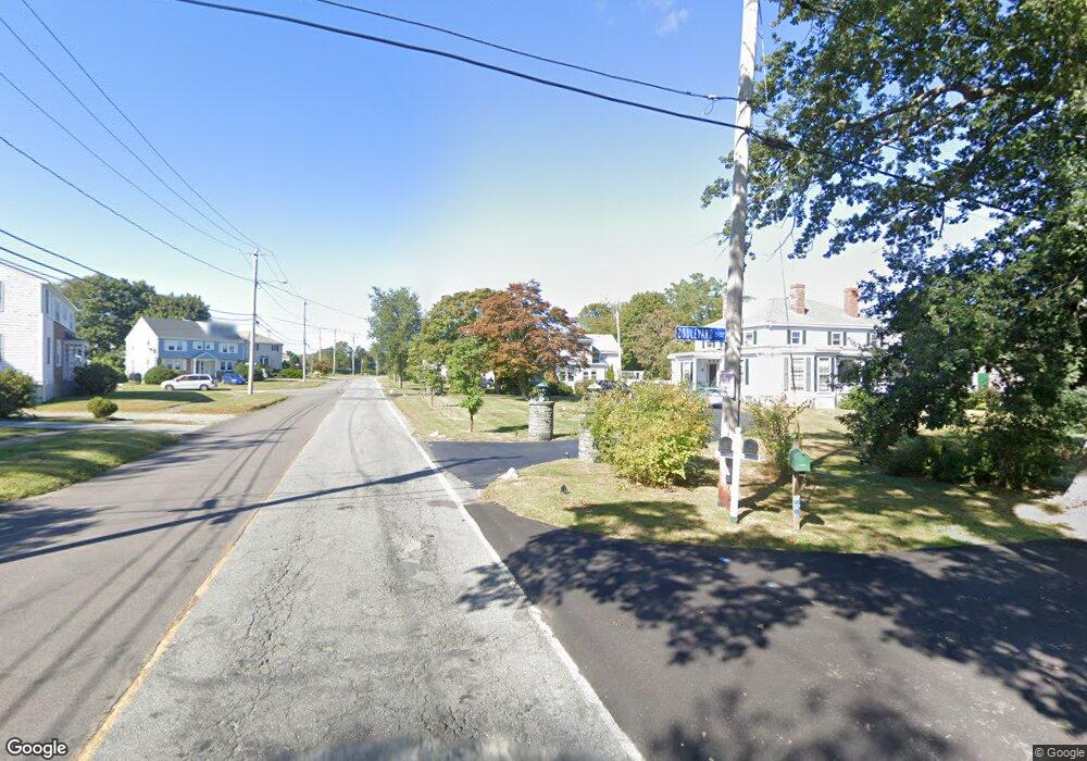 21 Boulevard E, Middletown, RI 02842 - photo 1