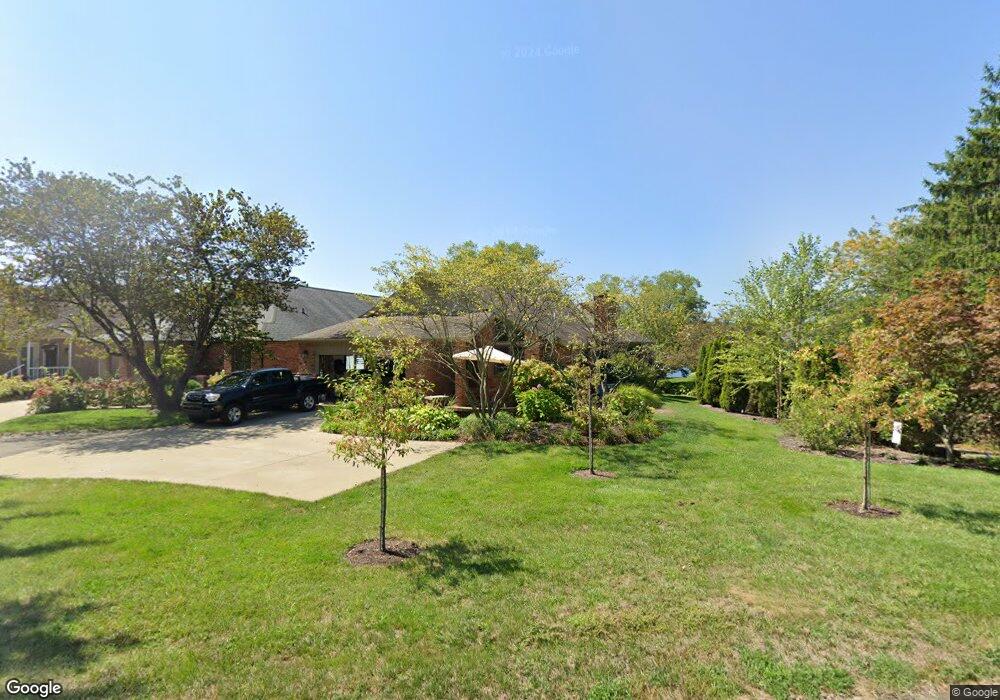 1132 Coles Dr, Columbus, IN 47201 - photo 1