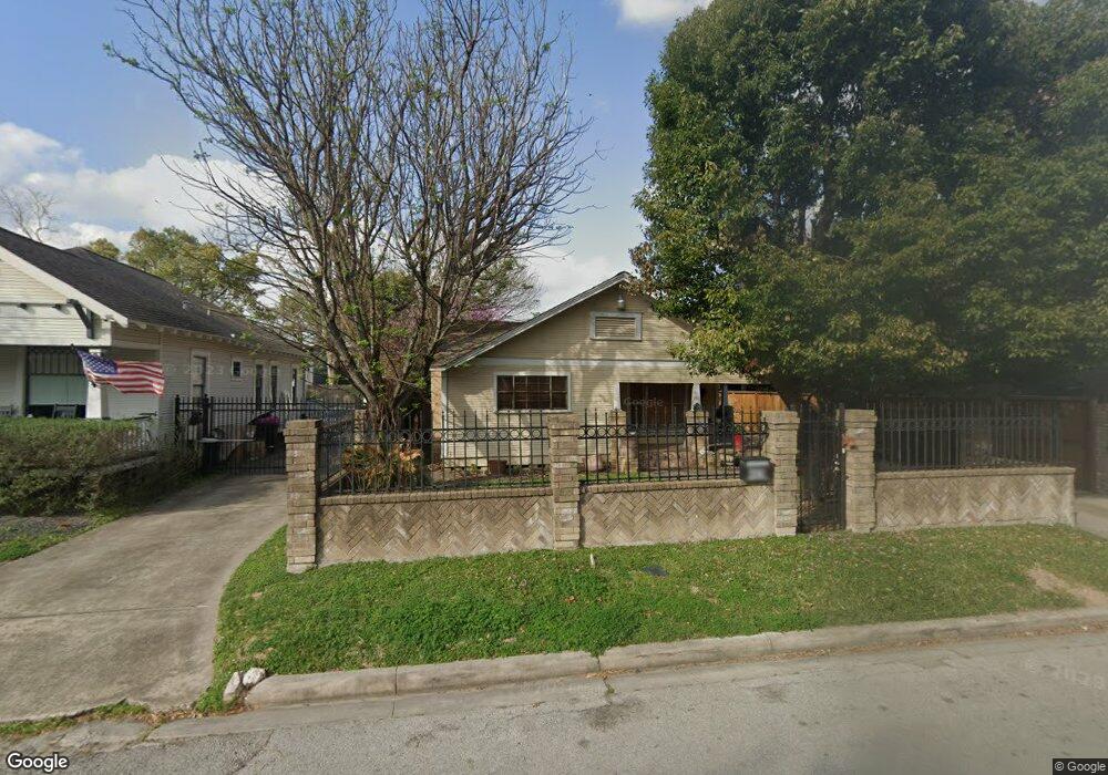 409 Aurora St, Houston, TX 77008 - photo 1