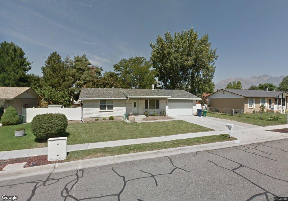 1023 Fallbrook Way, Sandy, UT 84094 - photo 1