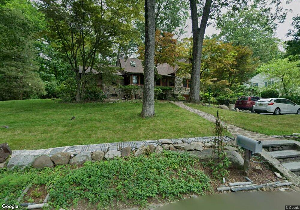 133 Pines Lake Dr E, Wayne, NJ 07470 - photo 1