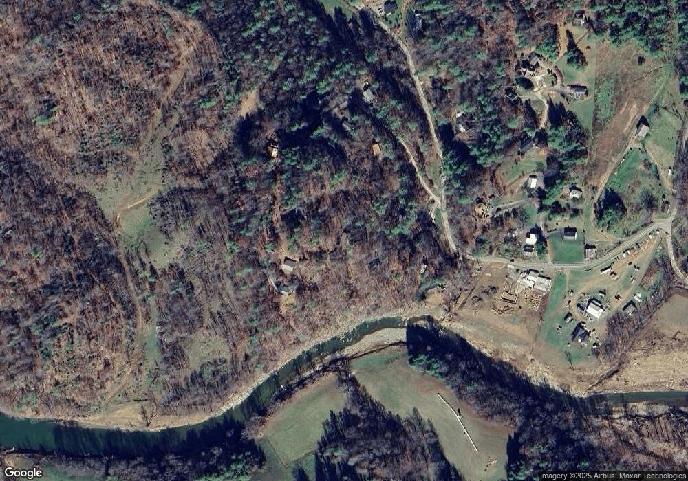 331 River Ridge Dr, Burnsville, NC 28714 - photo 1