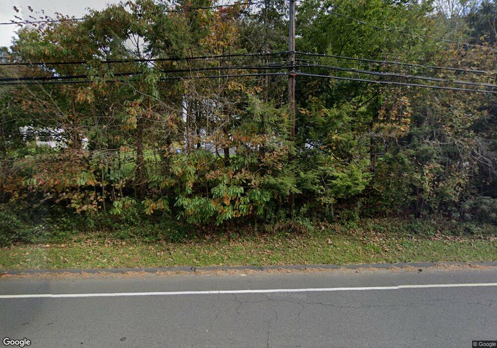 1324 Straits Turnpike, Middlebury, CT 06762 - photo 1