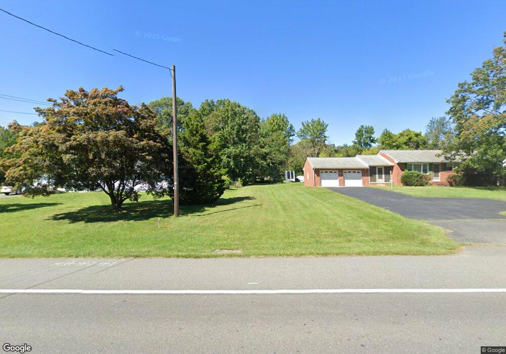 573 Salem Church Rd, Newark, DE 19702 - photo 1