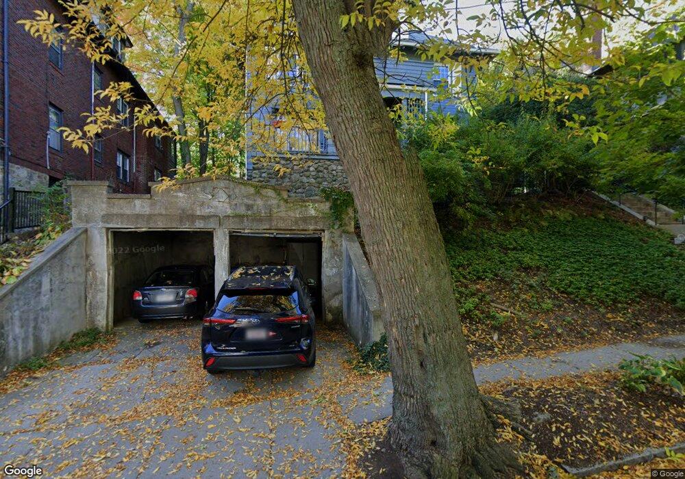 145 University Rd unit 1, Brookline, MA 02445 - photo 1