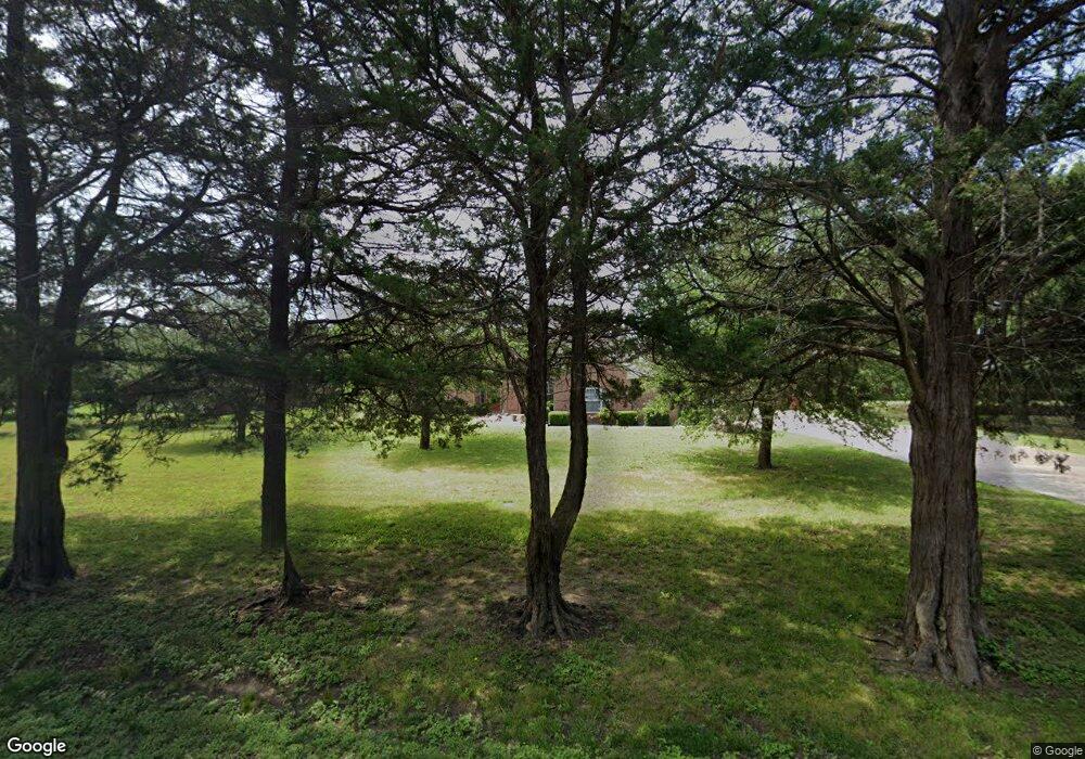 5027 Woodlawn Rd, Sherman, TX 75090 - photo 1