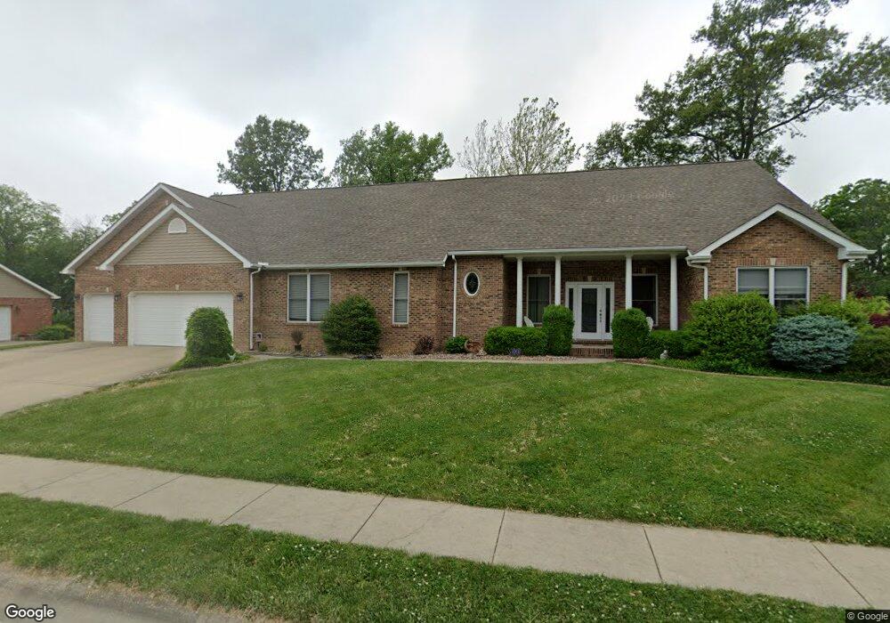 321 Chimney Rock Dr, Freeburg, IL 62243 - photo 1