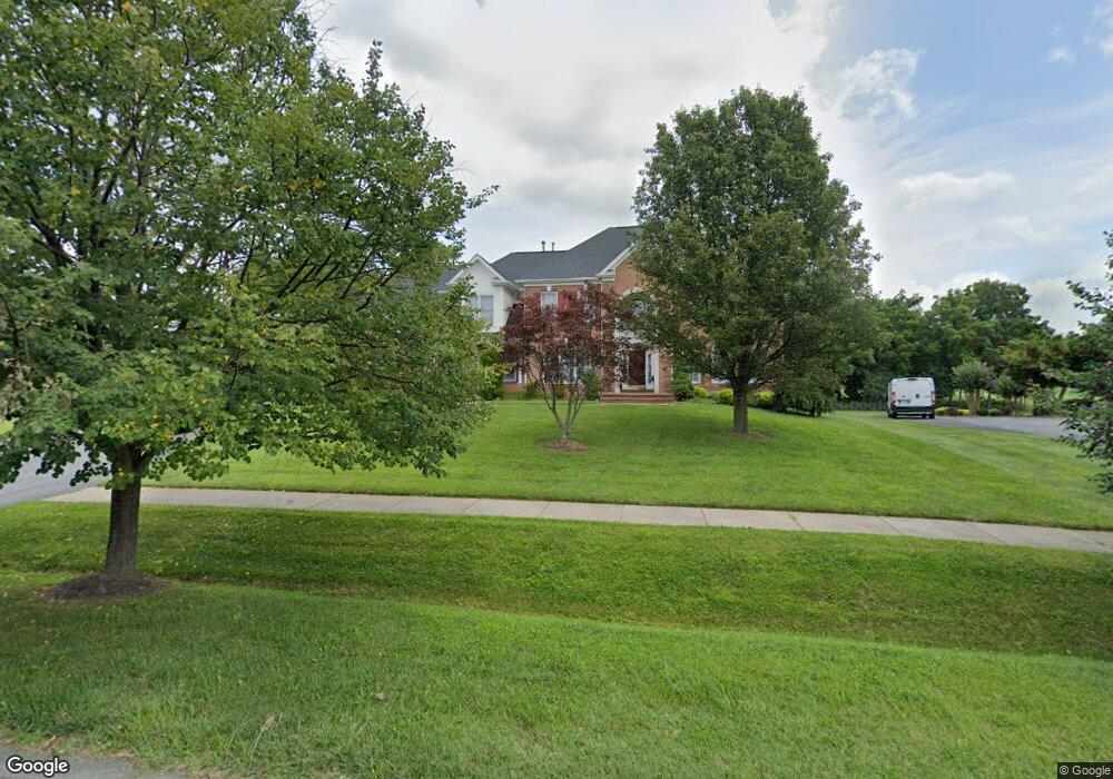 16531 Harbour Town Dr, Ashton, MD 20861 - photo 1