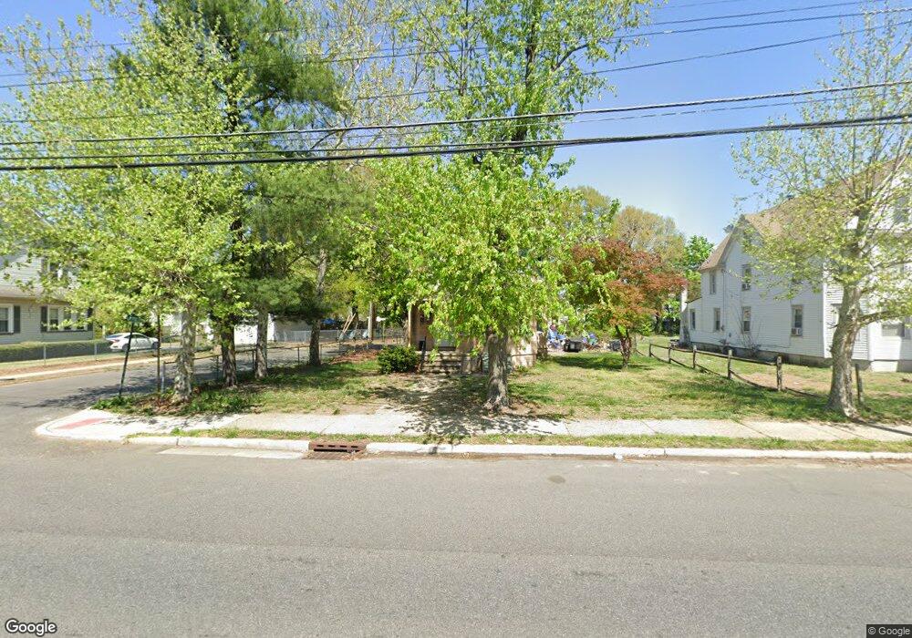 325 W Broad St, Paulsboro, NJ 08066 - photo 1