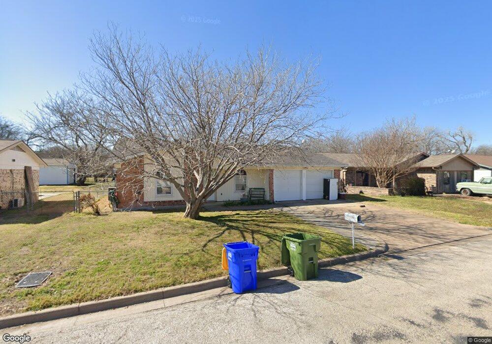 609 Saddle Rd, Fort Worth, TX 76108 - photo 1