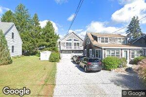 22 Cherry St, Westbrook, CT 06498