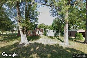 602 S 11th St, Wymore, NE 68466