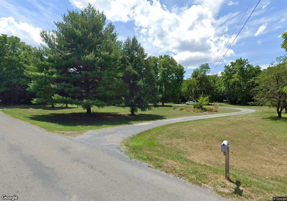 366 Phillips Ln, Bunker Hill, WV 25413 - photo 1