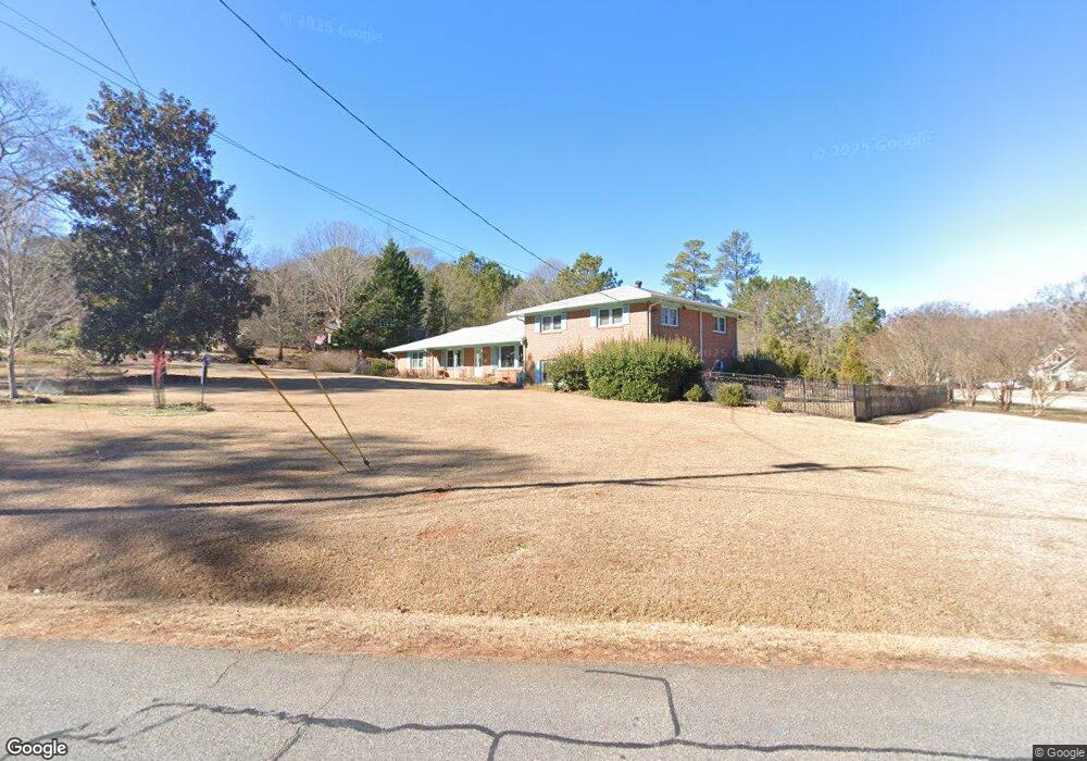 415 Pinewood Cir, Athens, GA 30606 - photo 1