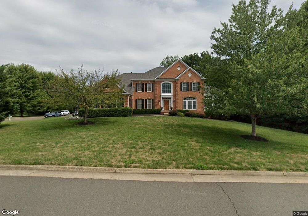 7265 Joshua Tree Cir, Warrenton, VA 20187 - photo 1