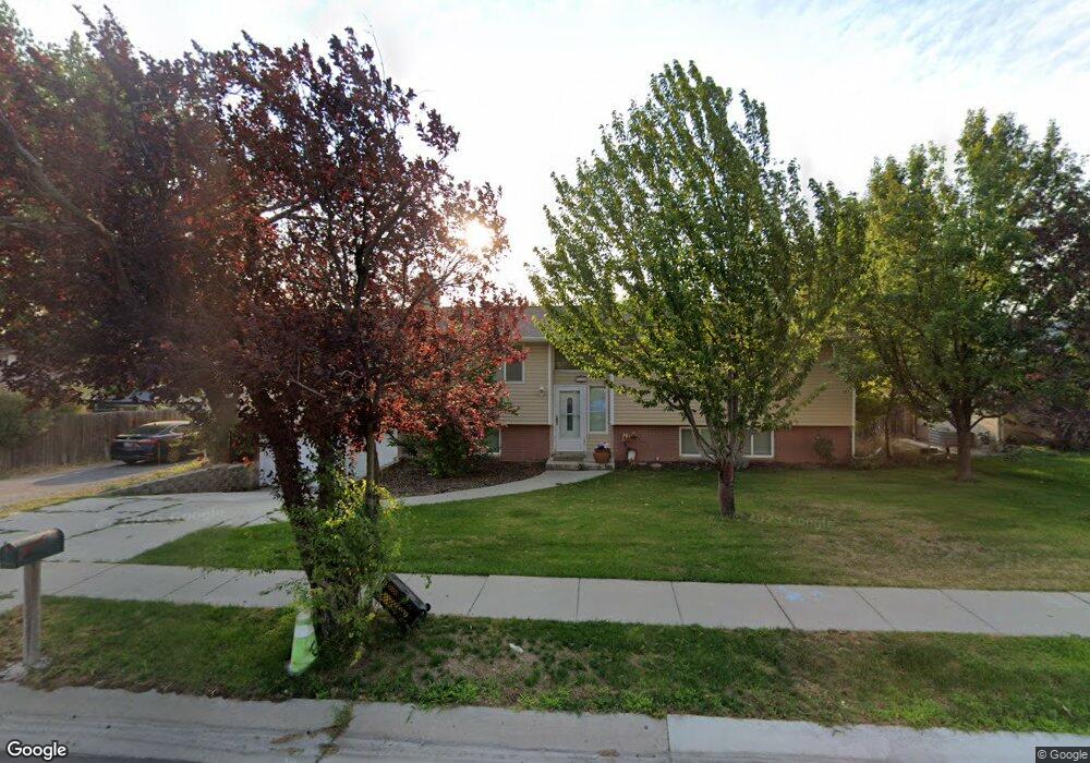 8253 S 3200 W, West Jordan, UT 84088 - photo 1