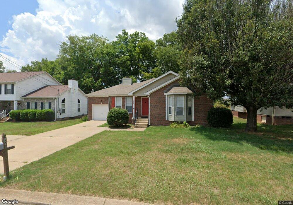 1724 University Dr, Columbia, TN 38401 - photo 1