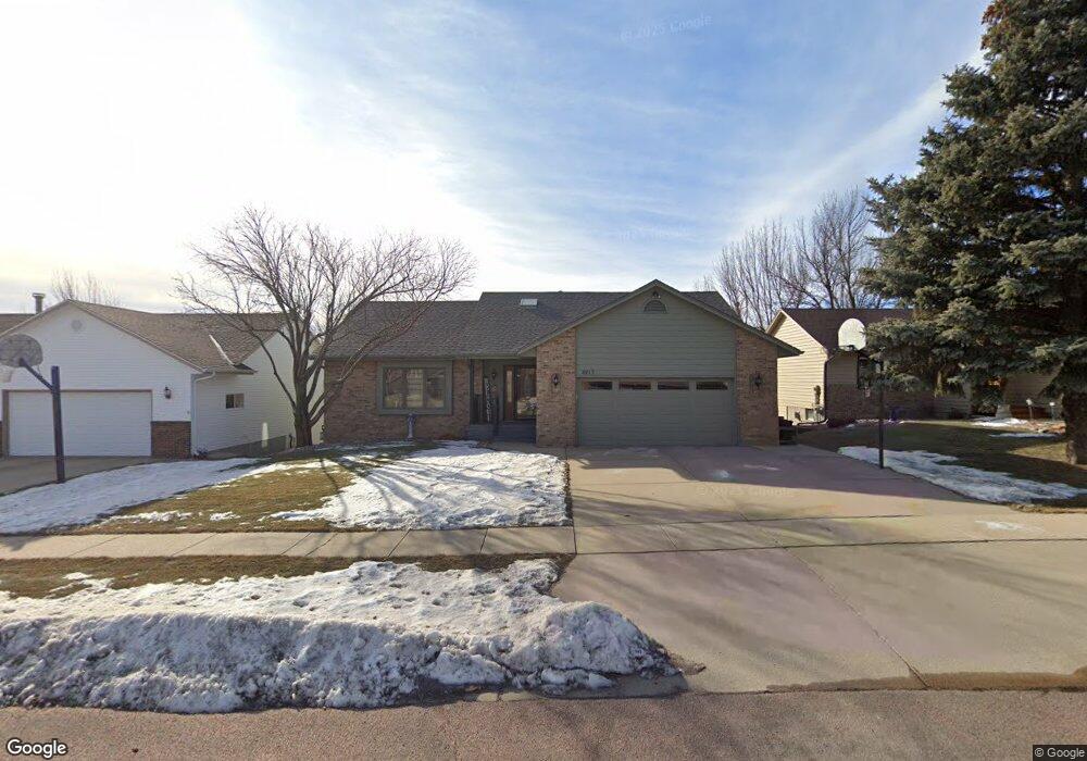 4917 E Fernwood Dr, Sioux Falls, SD 57110 - photo 1
