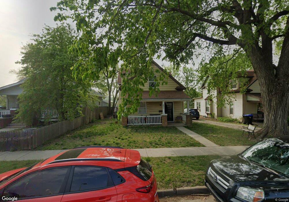 431 SW Roosevelt St, Topeka, KS 66606 - photo 1