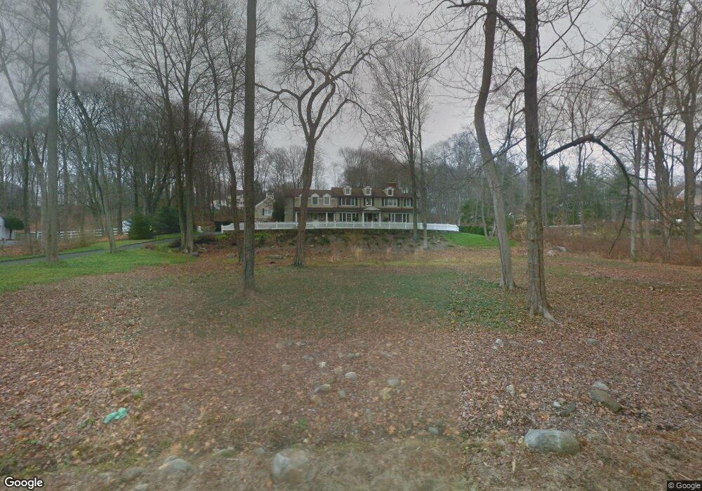 31 Beech Rd, New Canaan, CT 06840 - photo 1