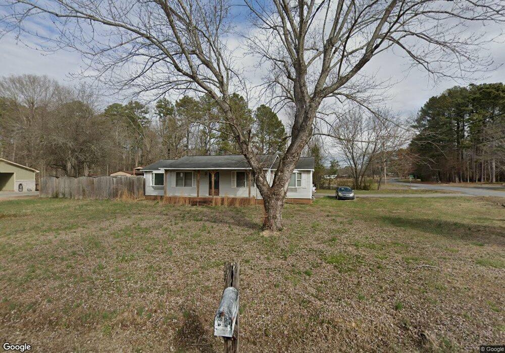 176 Cardinal Dr NE, Calhoun, GA 30701 - photo 1