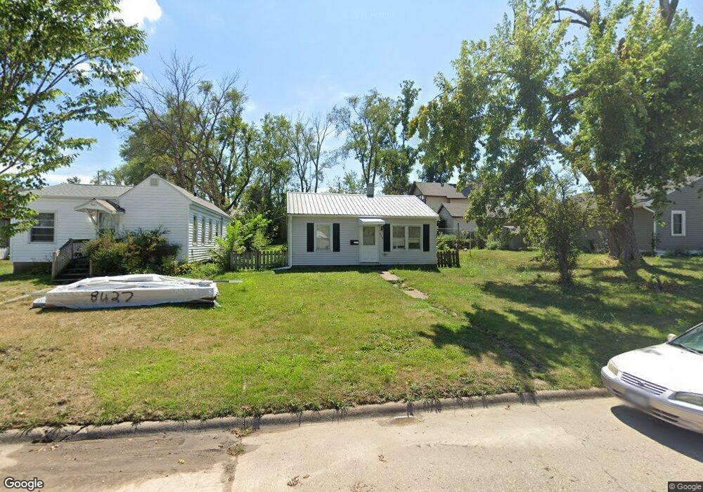 945 21st Ave SW, Cedar Rapids, IA 52404 - photo 1