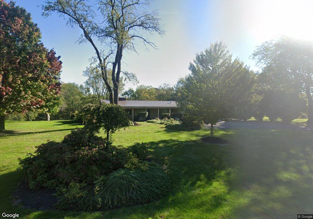 1661 Springhill Dr, Lima, OH 45805 - photo 1