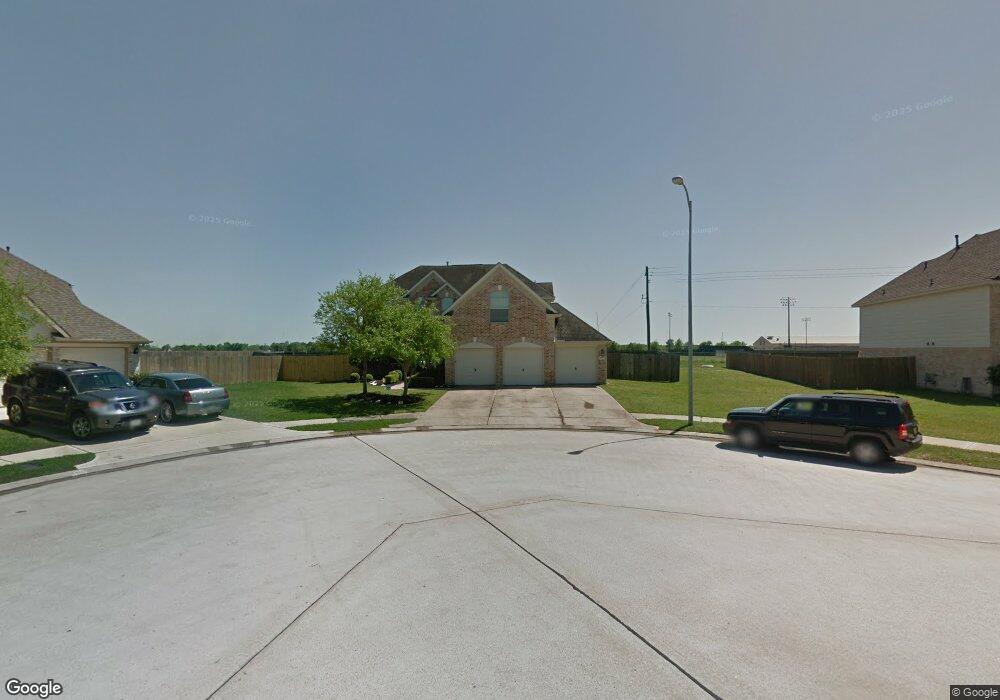 4002 Parry Dr, Pearland, TX 77584 - photo 1