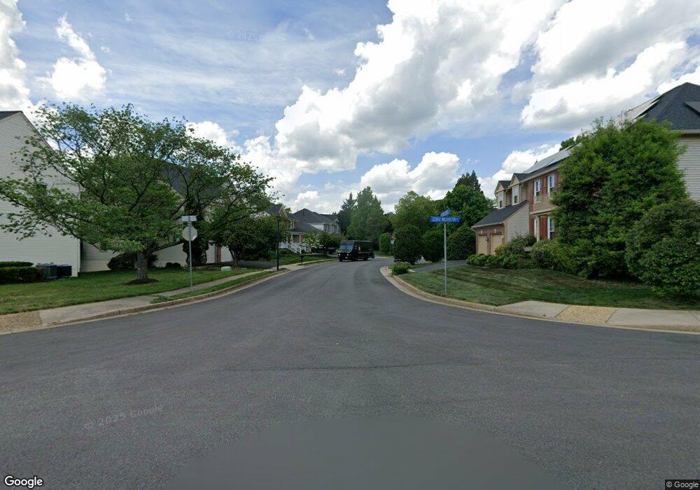 2049 George Washington Rd, Vienna, VA 22182 - photo 1