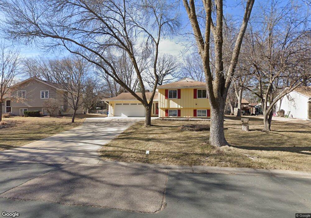 10580 102nd Place N, Maple Grove, MN 55369 - photo 1