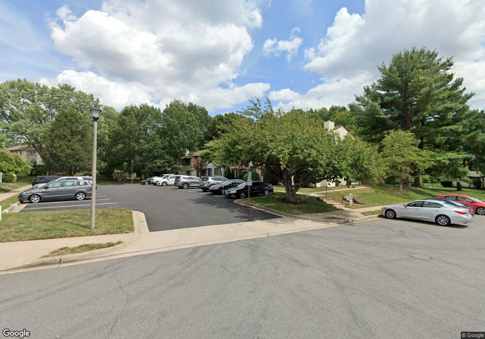 2553 Fox Ridge Ct unit 33, Woodbridge, VA 22192 - photo 1