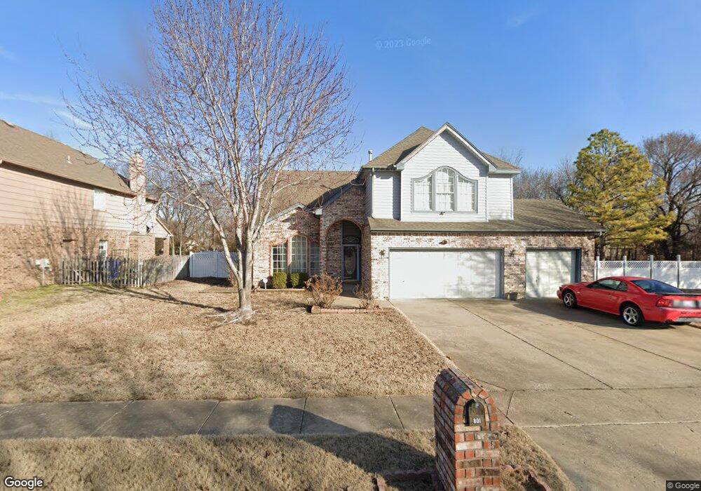 801 N Hemlock Ave, Broken Arrow, OK 74012 - photo 1