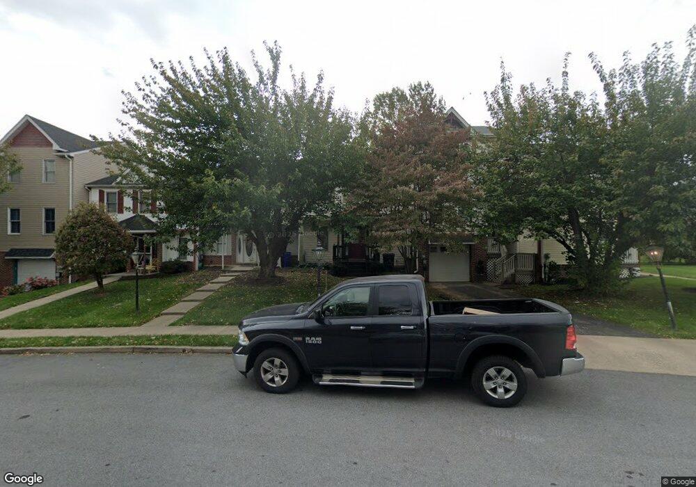 647 Knightsbridge Dr, Hagerstown, MD 21740 - photo 1